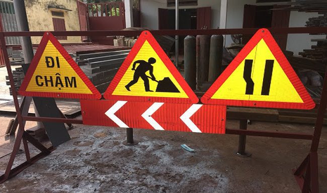 Các mẫu biển báo công trường đang thi công hiện nay Các mẫu biển báo công trường đang thi công hiện nay